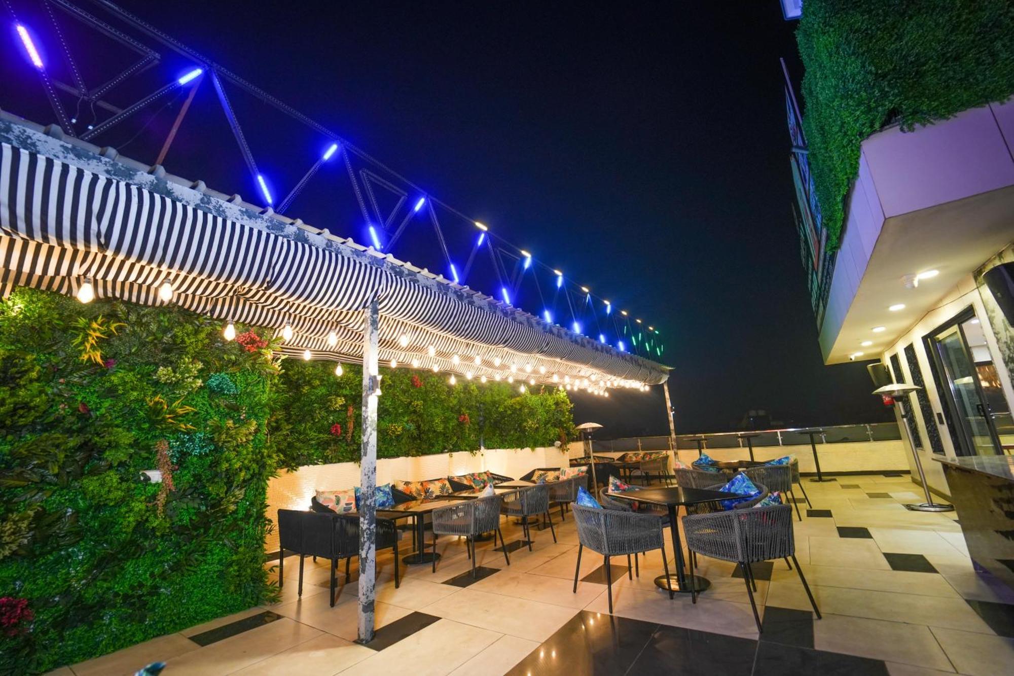 Clay Inn Hotels, Paschim Vihar Delhi  Ngoại thất bức ảnh